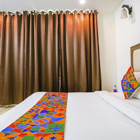 Fabhotel Jpm The Grand Bella - Nr Nehru Place Market New Delhi Extérieur photo