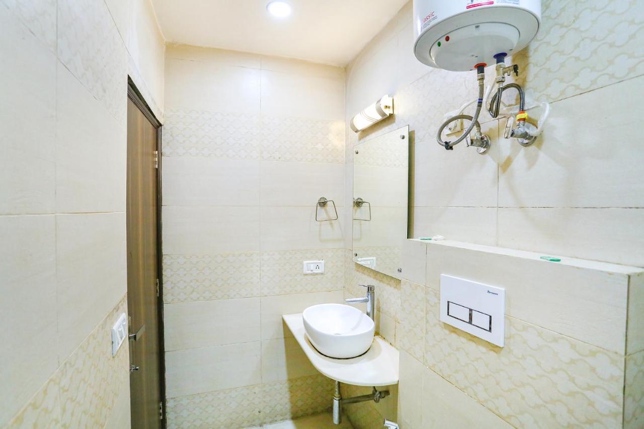 Fabhotel Jpm The Grand Bella - Nr Nehru Place Market New Delhi Extérieur photo