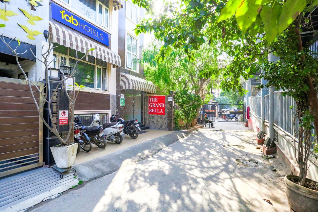 Fabhotel Jpm The Grand Bella - Nr Nehru Place Market New Delhi Extérieur photo
